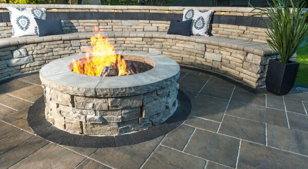 RIVERCREST® FIREPIT